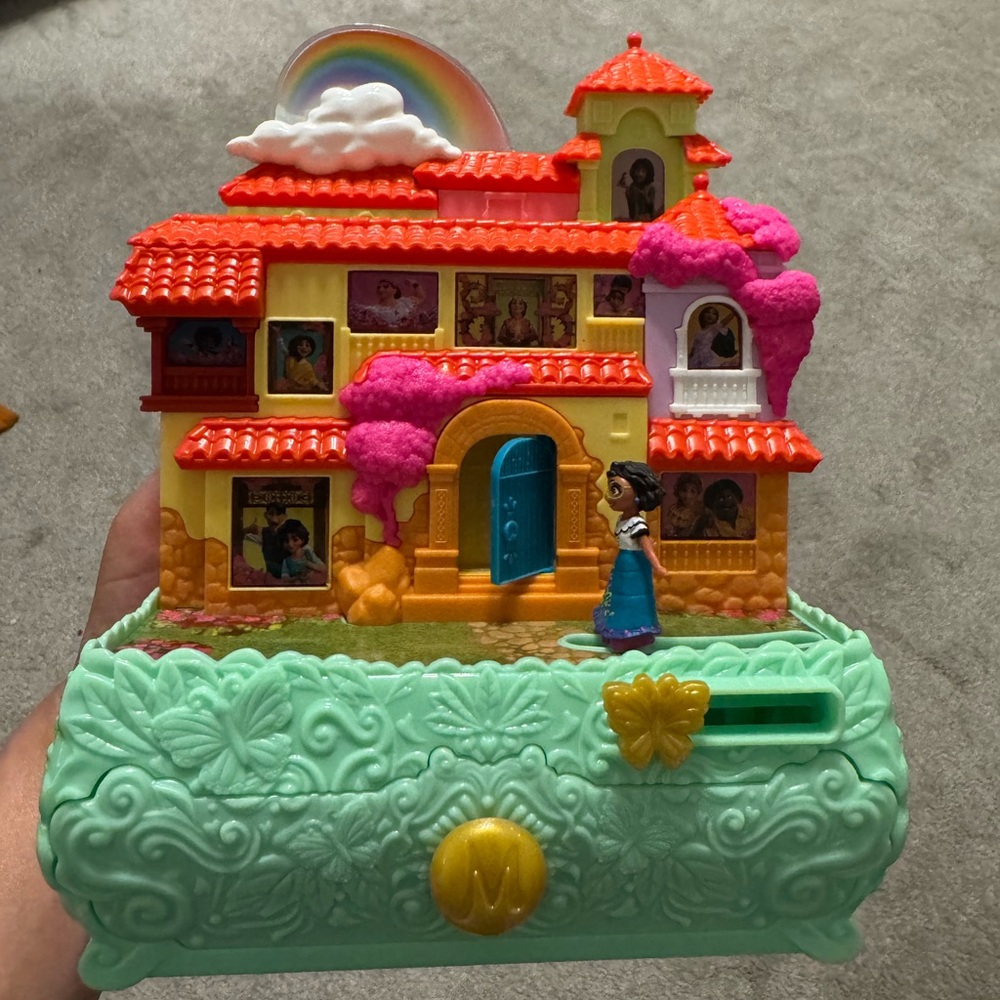 Disney Encanto Magical Casa Madrigal Jewelry Box